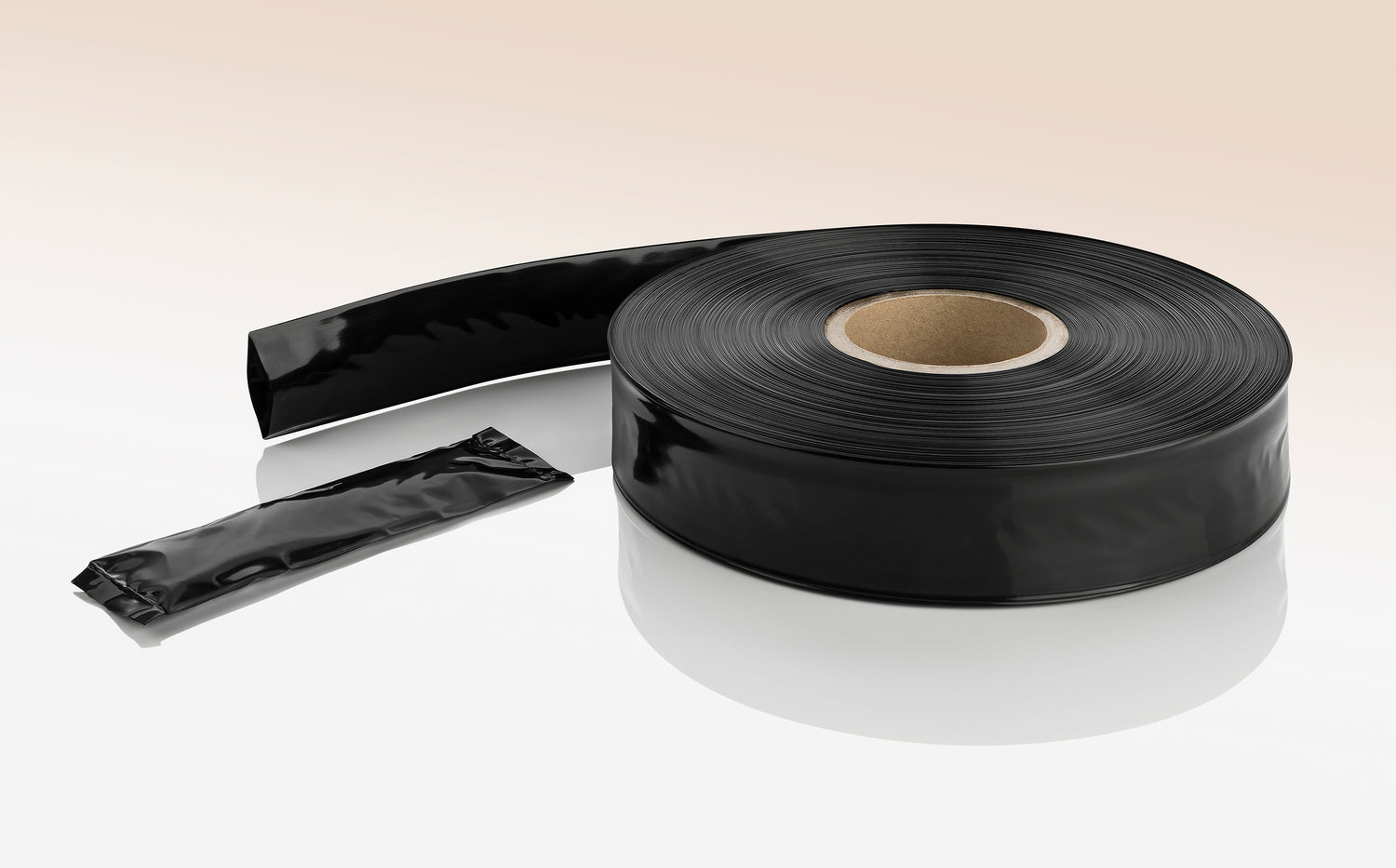 Schwarze Schlauchfolie aus LDPE, inn diversen Größen erhältlich